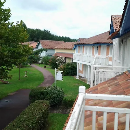 Le Hameau Du Avec Piscine Dans Résidence, ,appart Classé 1 étoile Hébergement de vacances