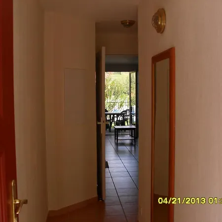 Hébergement de vacances Le Hameau Du Avec Piscine Dans Résidence, ,appart Classé 1 étoile *